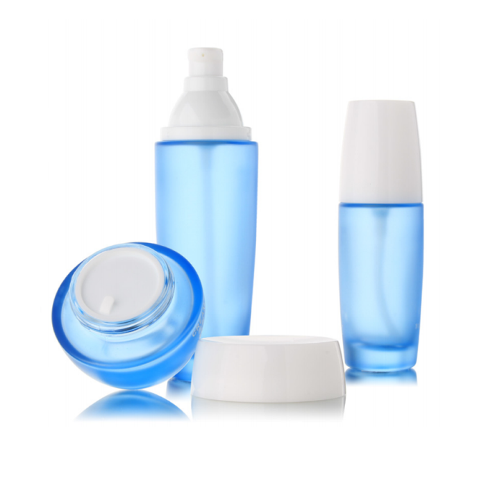 Decoration to Break the Ice: Hopeck Packagings Frosted Bottles and Jars